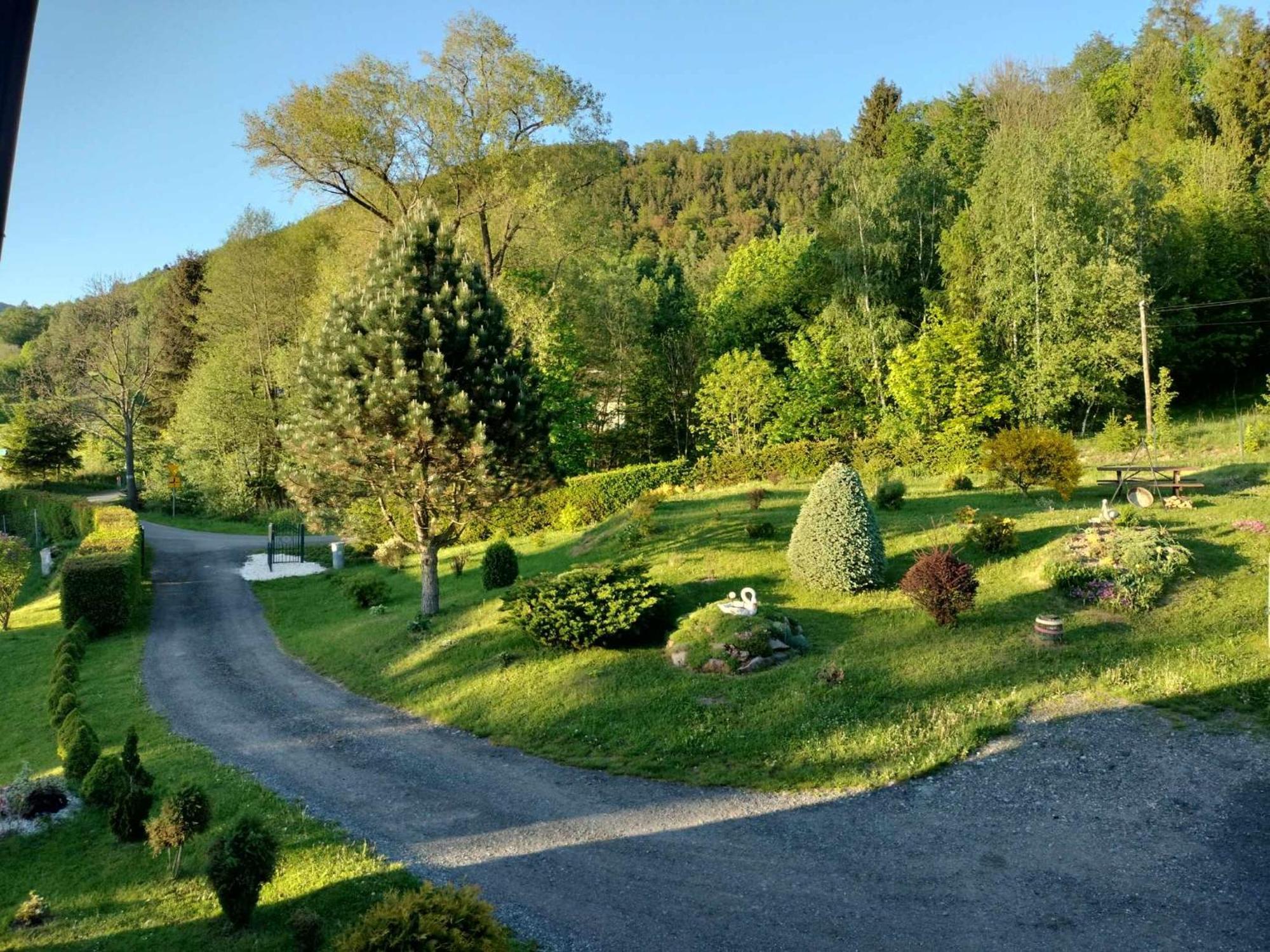 Nad Stawem Farm stay